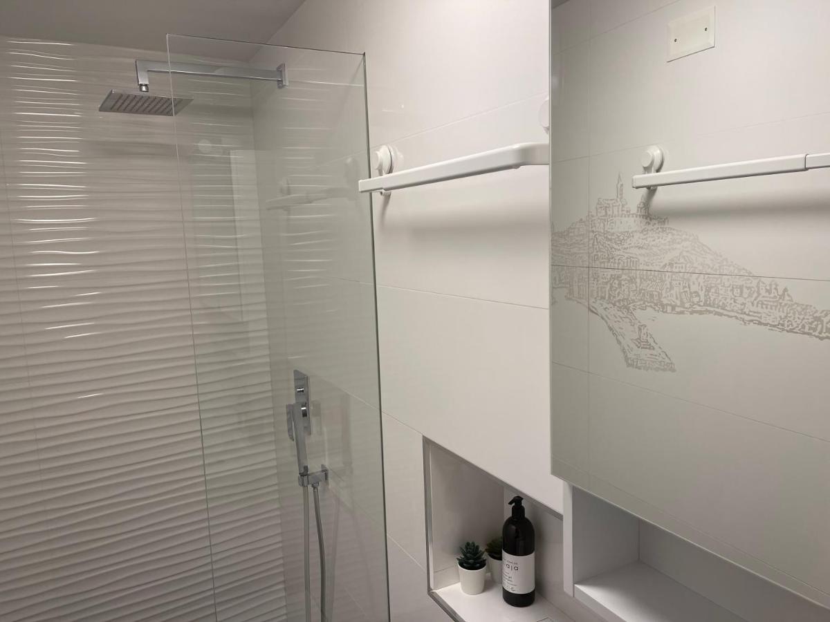 Apartments Piranom מראה חיצוני תמונה