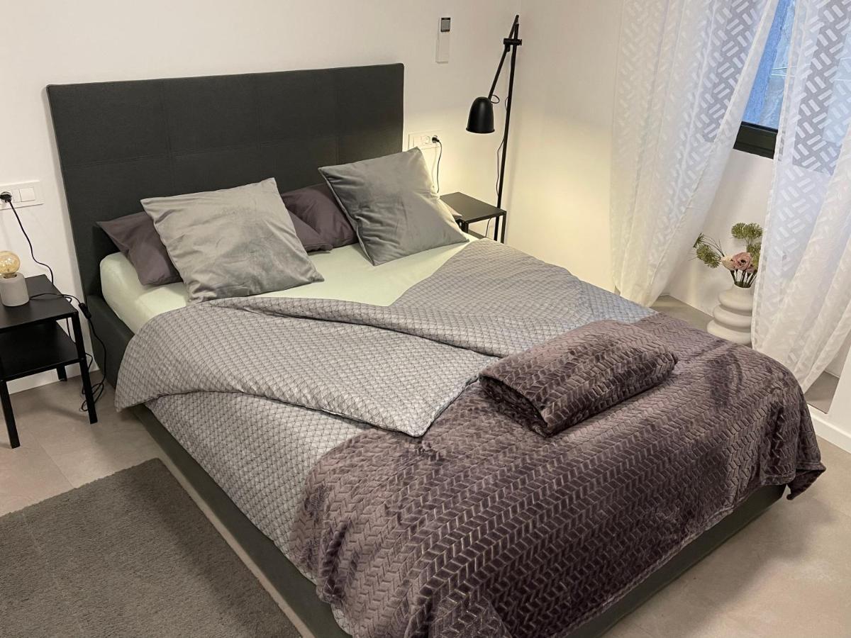 Apartments Piranom מראה חיצוני תמונה