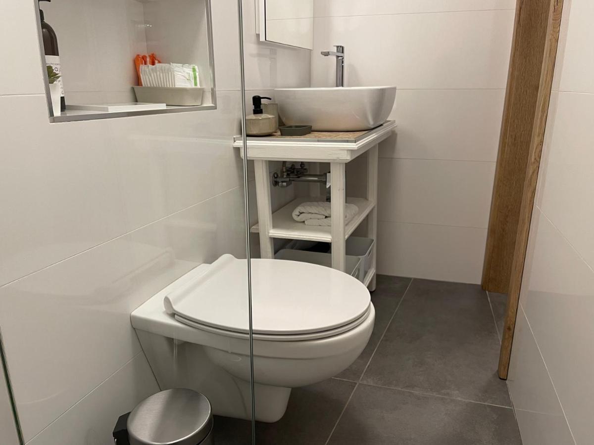 Apartments Piranom מראה חיצוני תמונה
