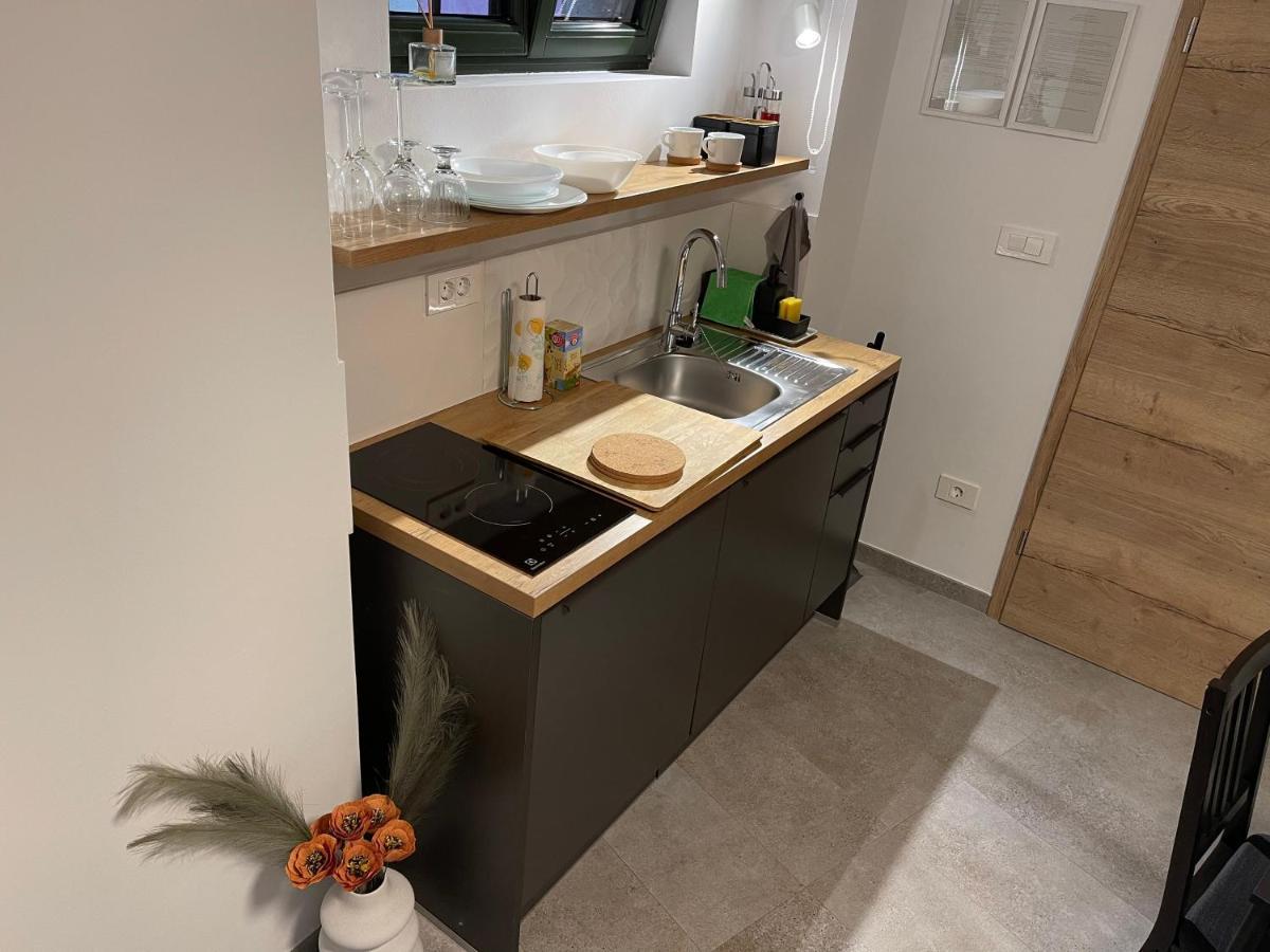 Apartments Piranom מראה חיצוני תמונה